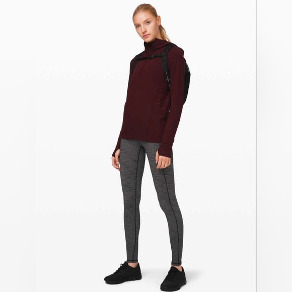 Lululemon Warm Stabilizer 1/2 Zip HoodieGarnet. Size 4 - Picture 2 of 16